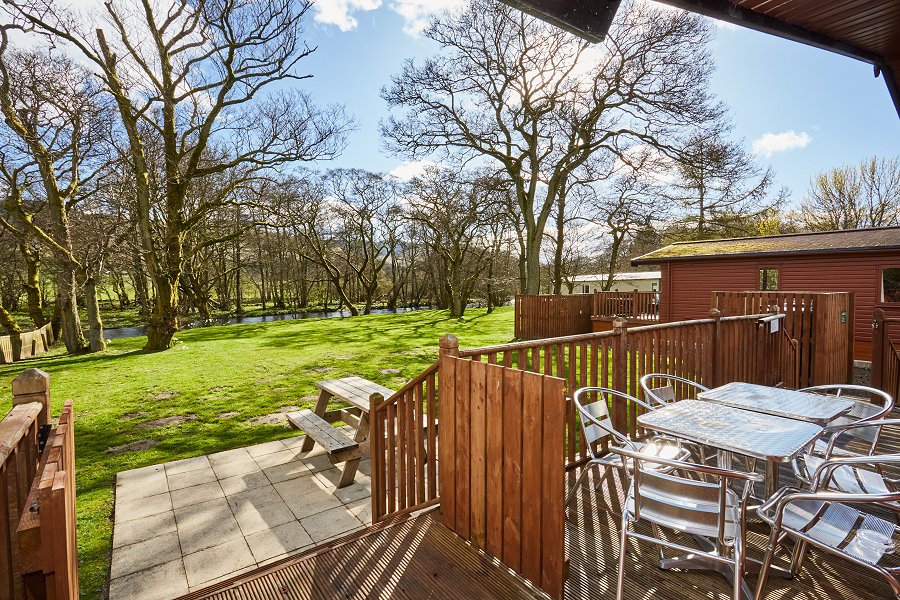 3 bed Lodge - Decking