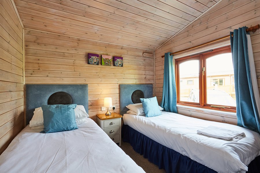 3 bed Lodge - Twin Bedroom