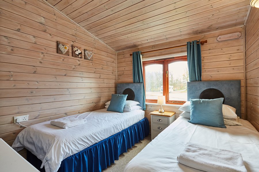 3 bed Lodge - Twin Bedroom