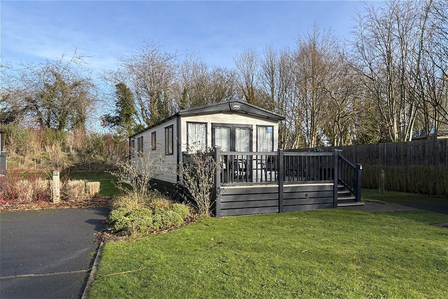 Busy Bees Loge - holiday home in Cirencester