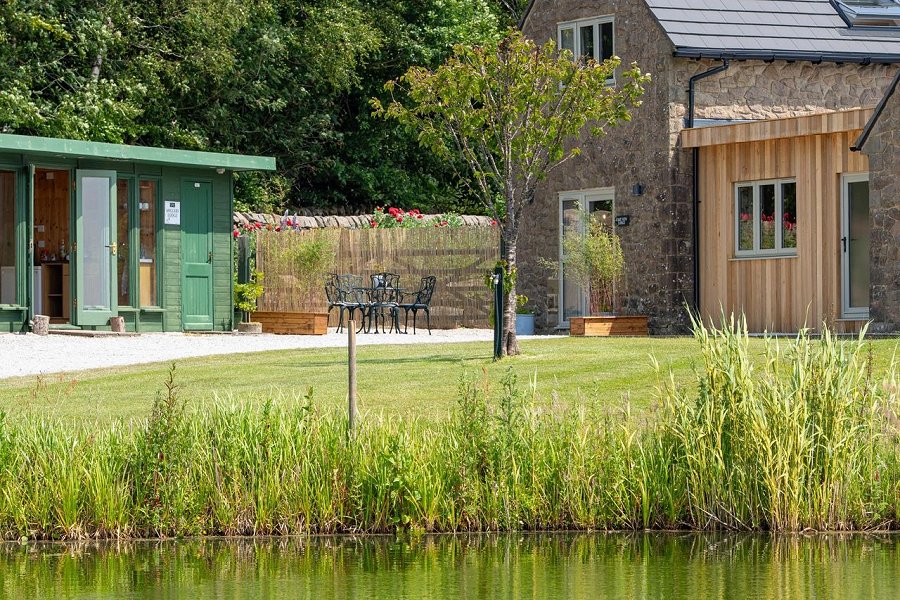 Lake View Lodge, Foxhole Lakes.