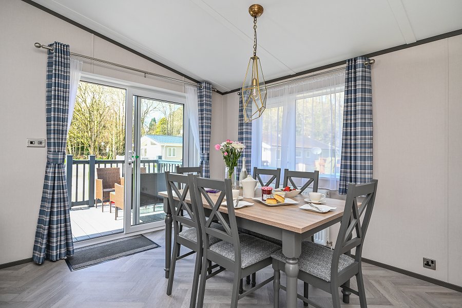 Cherry Tree Lodge Dining Area