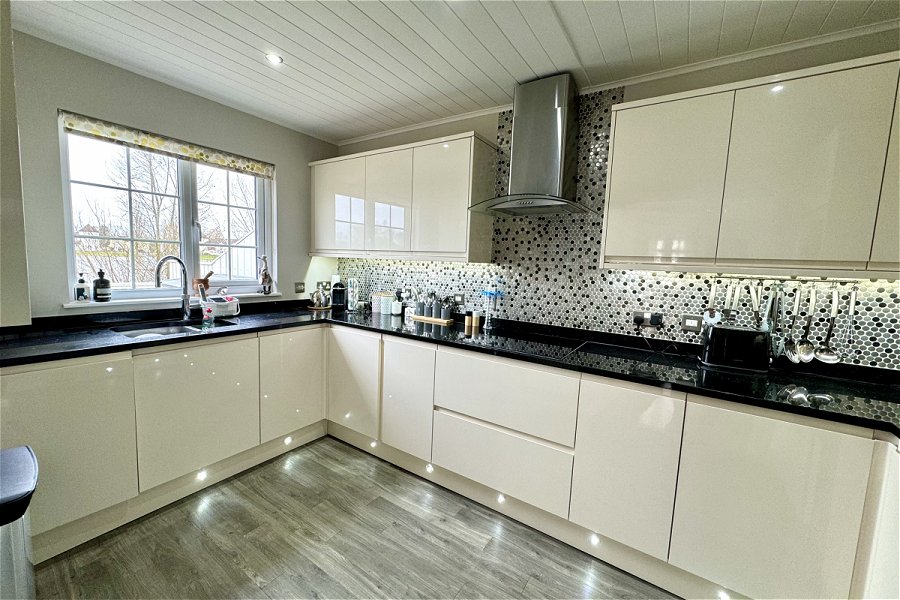 Somerford Lake House Kitchen Area