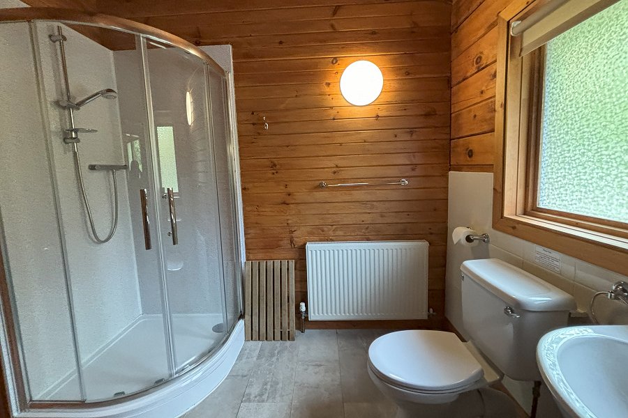 Kingfisher Lodge Bathroom