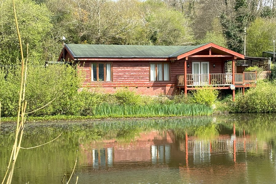 Kingfisher Lodge External