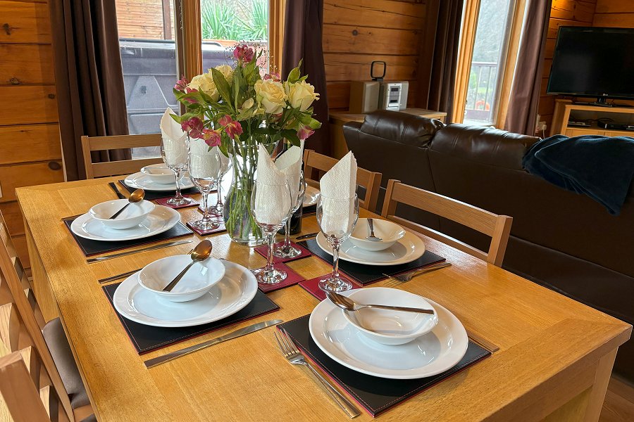 Kingfisher Lodge Dining Table