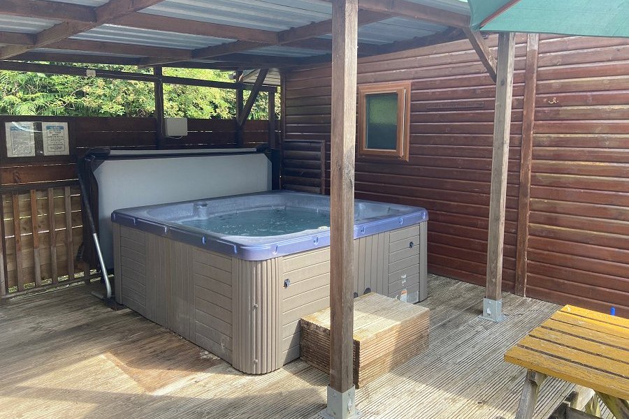 Moorhen Lodge Hot Tub