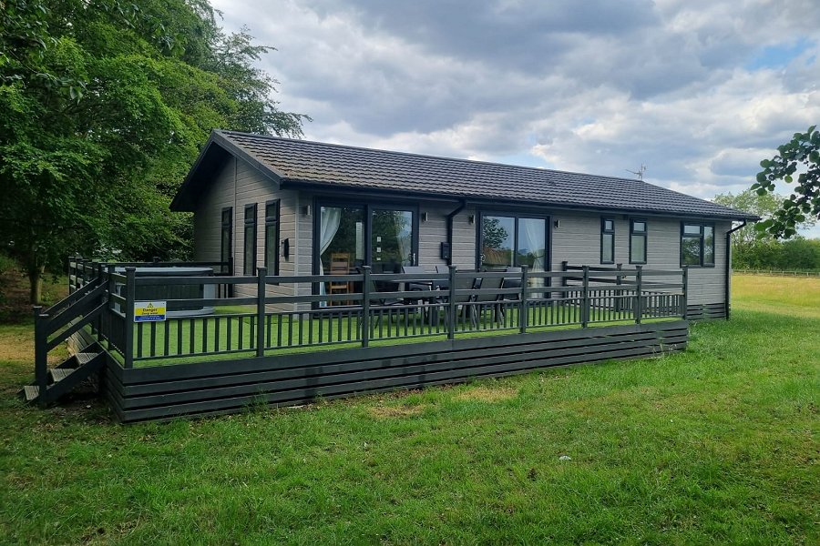 Willow Lakes Partridge Lodge
